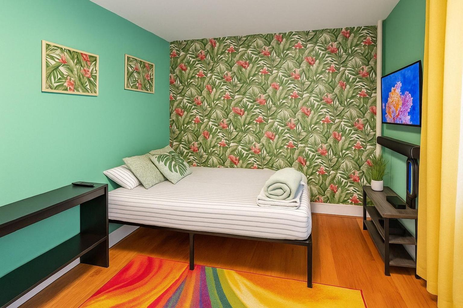 Tropical Comfort Room In Harlem Cozy Stay With Snacks & Style New York Exterior photo